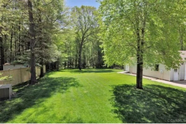 7bb9e5c93d2c4b44ac416cad458e0e62